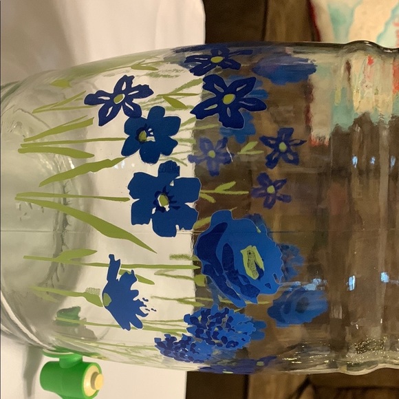 Glass Beverage Dispenser with Green Lid and Blue Floral Design - Picture 5 of 7
